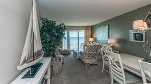 Smart TV, DVD player, offices, printers - D306 Corner unit, Extra Balcony and Great Pool and Gulf-Front View (Panama City Beach)