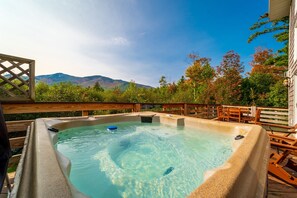 Outdoor spa tub - Stunning Views, Luxury, Near Whiteface,Lake Placid (Wilmington)