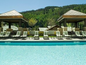A heated pool - Ritz Carlton Residence Spacious with Valley Views by RedAwning - Save 20% on 7+ Nights! (Vail)