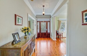 Interior - 7 41st Avenue by AvantStay | Private Pool, Near Beach (Isle of Palms)