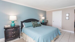 2 bedrooms, Internet, bed sheets