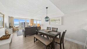 Dining - C602 Sunset View, 3 Pools, Gulf Front (Panama City)