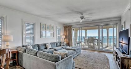 301 Ocean Palms by AvantStay | Ocean Front Home w/ Amazing Sea Views!