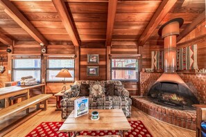 TV, fireplace, DVD player