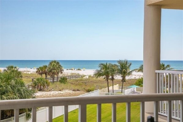 Imagen sin descripción, 1 de 44, botón