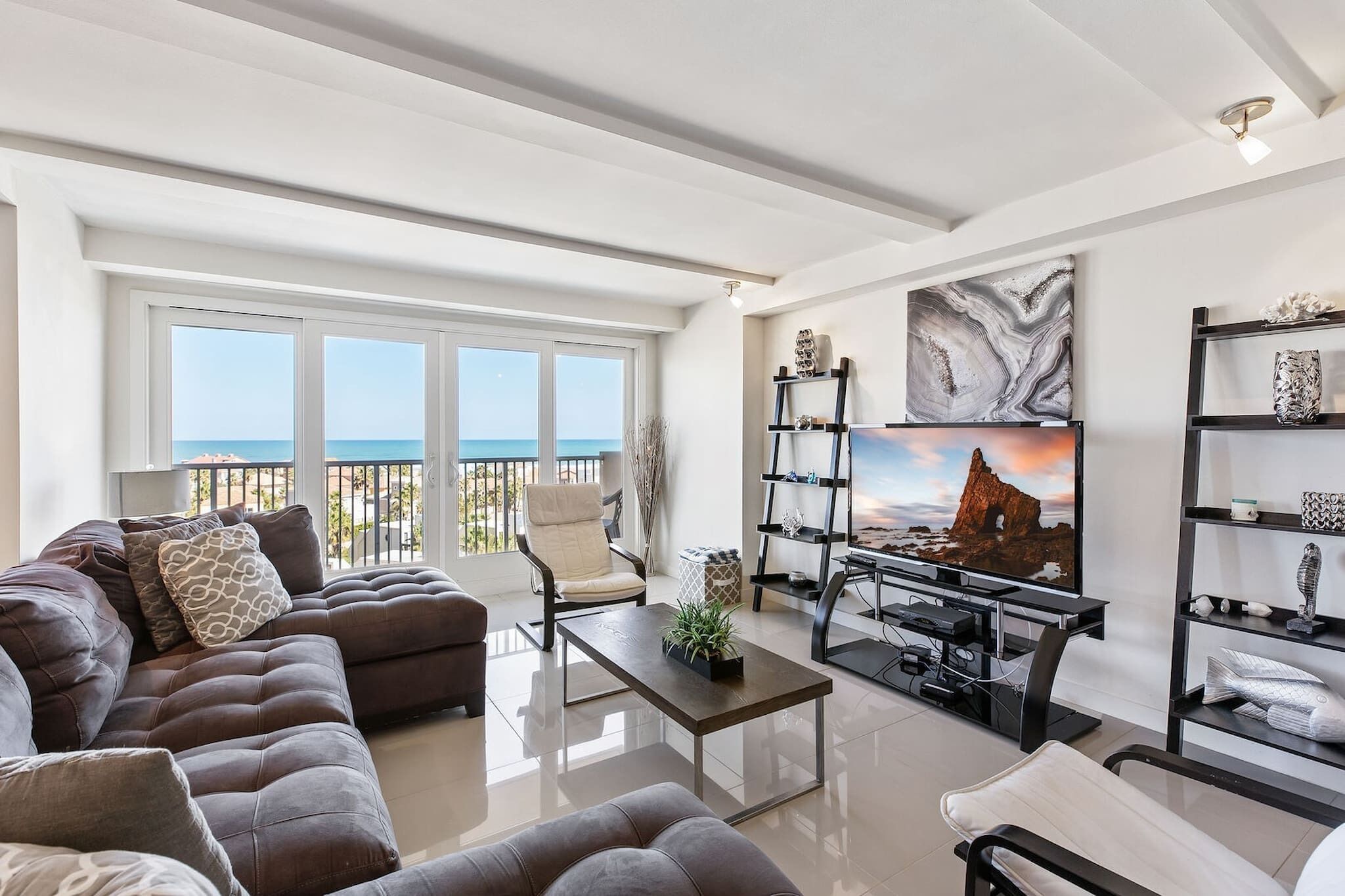 Panoramic view of the ocean! Beachfront resort.