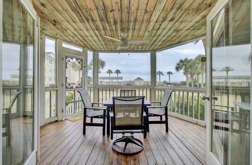 103 H Tidewater by AvantStay | Walk to Beach | Community Pool