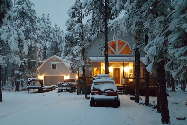 Postcard beautiful in the winter. I absolutely adore this place!