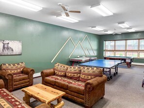 Games room - Townhome K3 - 4th Lake (Inlet)