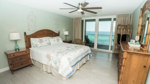 2 bedrooms, Internet, bed sheets - E1103 Gulf Front, 3 pools, Tennis (Panama City)
