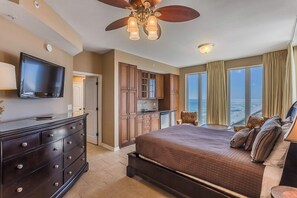 Unclassified image, 4 of 28, button