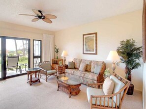 TV, DVD player - Peaceful Paradise! Spacious Condo, Full Kitchen, Wifi, Flat Screens-Kaha Lani 108 (LIHUE)