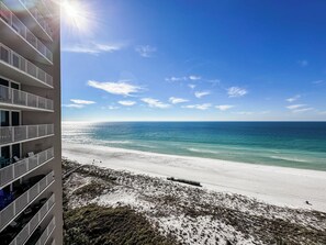 On the beach - E1403 3 Pools, Beautiful Gulf View, Gated Condo (Panama City)