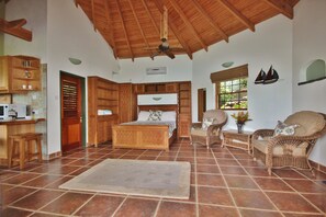 1 slaapkamer, lakens van Egyptisch katoen, een kluis op de kamer