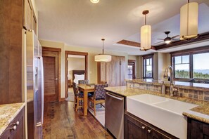 Interior - Slopeside Condo at Base of Peak 8, Sleeps 6 by RedAwning (Breckenridge)