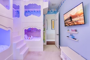 7 bedrooms, pillow-top beds, desk, iron/ironing board