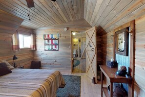 22 bedrooms, iron/ironing board, travel cot, WiFi