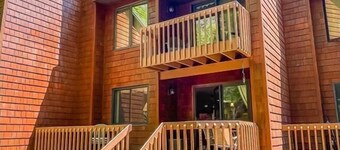 Townhome B3 - 4th Lake