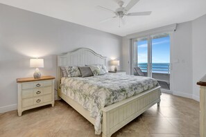 2 bedrooms, WiFi, bed sheets - Somerset 609- Best Beach Views! Spectacular Sunsets! (Marco Island)