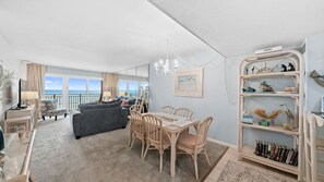 Smart-TV og DVD-spiller