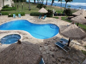 Pool - #324 - Direct Oceanfront Kauai Rental By Owner Ocean View FREE WiFi Parking A/C (Kapaa)