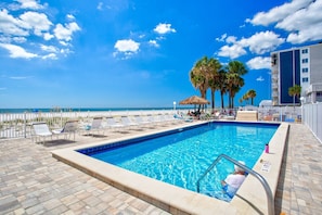 Imagen sin descripción, 3 de 49, botón