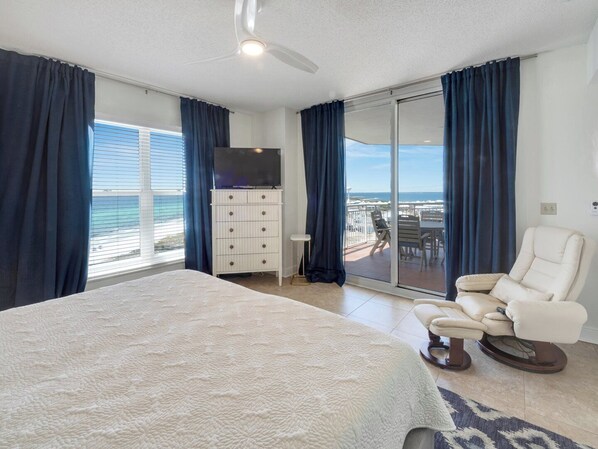 4 bedrooms, iron/ironing board, free WiFi