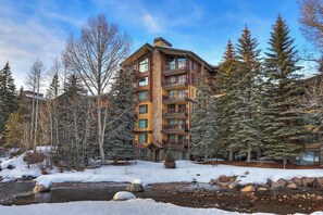 Exterior - 2 BR Next to Eagle River in the Heart of Vail by RedAwning - Save 20% on 7+ Nights! (Vail)