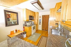 Immagine non classificata, 4 di 18, pulsante