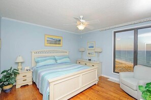 2 Schlafzimmer, Bügeleisen/Bügelbrett, kostenloses WLAN