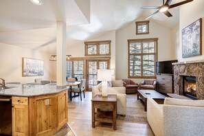 TV, fireplace, DVD player, stereo