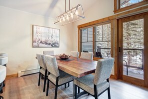 Dining - Vaulted Ceilings+Rustic Luxury 2 Blocks to Main St- Sleeps 6 by RedAwning (Breckenridge)