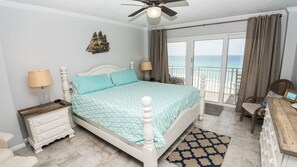2 bedrooms, Internet, bed sheets - L@@k Terrific Deals D706 Great Gulf View, 3 Pools, Tennis (Panama City)