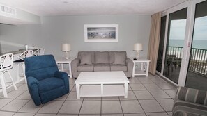 Smart TV, DVD player, offices, printers - E404 Beautiful Gulf View, 3 Pools, Tennis Court & Gym (Panama City)