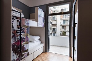 Iron/ironing board, free WiFi, bed sheets - Nubian Hostel (Athens)