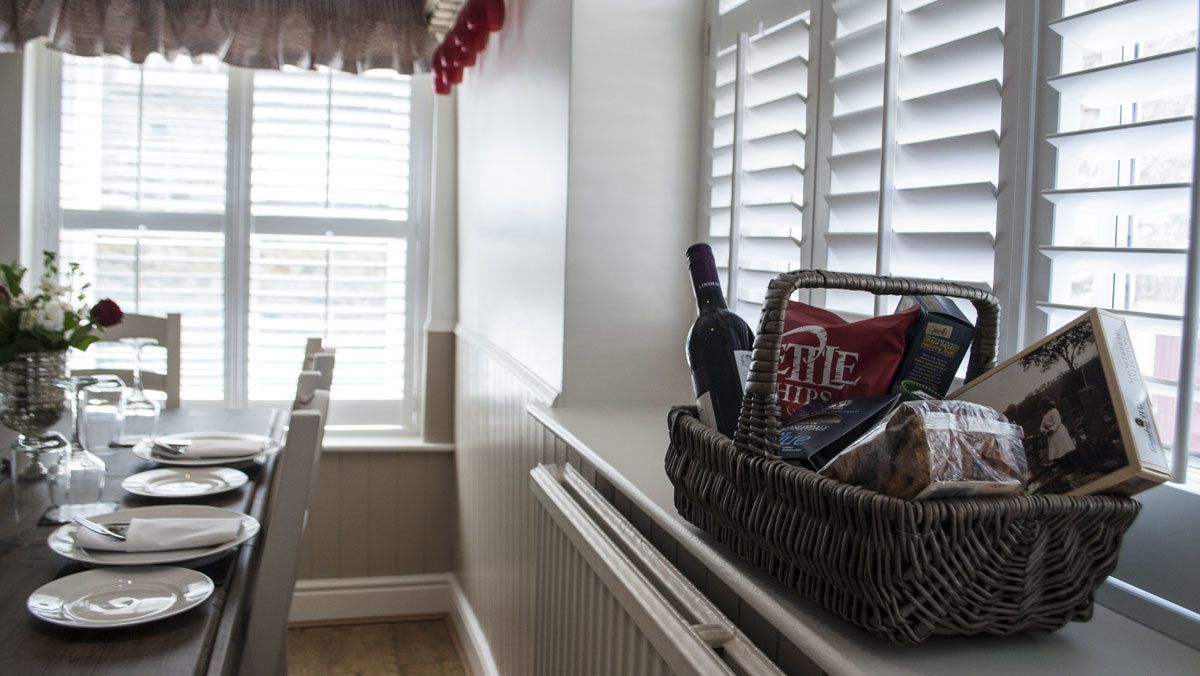 No. 2 The Bar | In-room dining