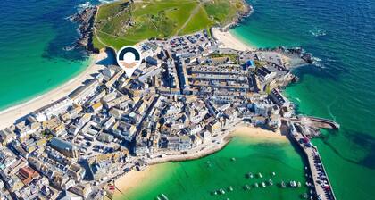 4 Porthmeor Court, Central St. Ives - 6 Personen mit eigenem Parkplatz