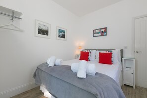 3 Schlafzimmer, Bügeleisen/Bügelbrett, WLAN, Bettwäsche
