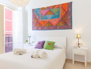 1 bedroom, iron/ironing board, internet, bed sheets