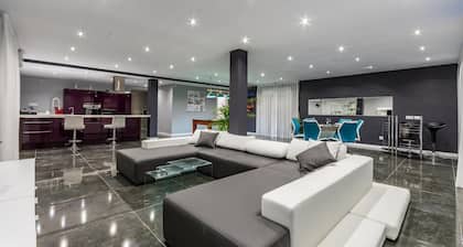 VILLAMARLY II 100 METERS FROM THE BEACH CASTELLDEFELS-SITGES