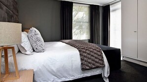 Apartment | 2 bedrooms, premium bedding, desk, blackout drapes - Stella Maris (Cape Town)