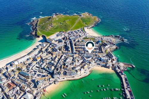 Mariner's Belle - Back Road East - Ground Floor Apartment - Sleeps 6 - Dog Friendly - Off Site Parki