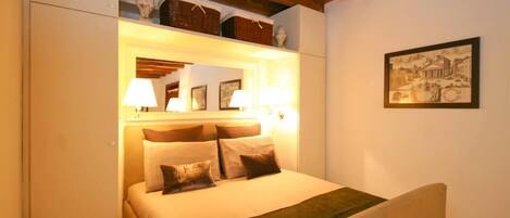 Free internet, bed sheets