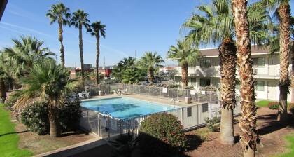 Budgetel Inn & Suites Yuma