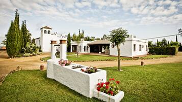 Enceinte de lâhĂ©bergement