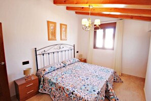 5 soverom, wi-fi og sengetøy