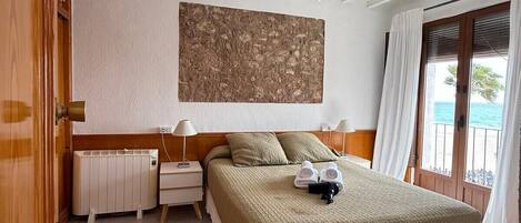 2 bedrooms, free WiFi, bed sheets
