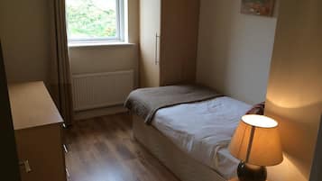 3 bedrooms, free WiFi, bed sheets