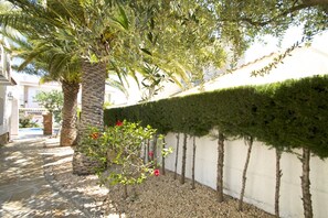 Property grounds - GALLO Gran villa en playa, piscina y wifi gratis (Miami Playa)