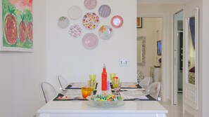 Dining - Quirinale Apartment.Quirinale ApartmentQuirinale ApartmentQuirinale ApartmentQuirinale ... (Rome)